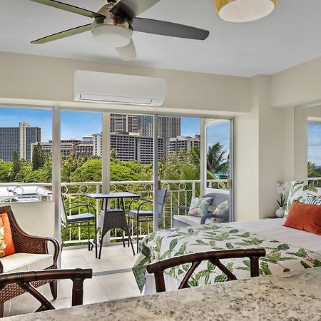 Waikiki Shore 515 Beachfront & Upgrade Διαμέρισμα Χονολουλού Εξωτερικό φωτογραφία