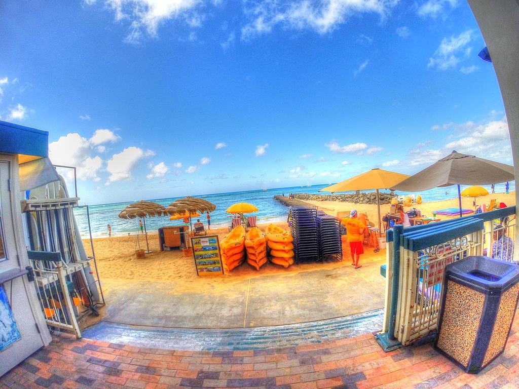 Waikiki Shore 515 Beachfront & Upgrade Διαμέρισμα Χονολουλού Εξωτερικό φωτογραφία