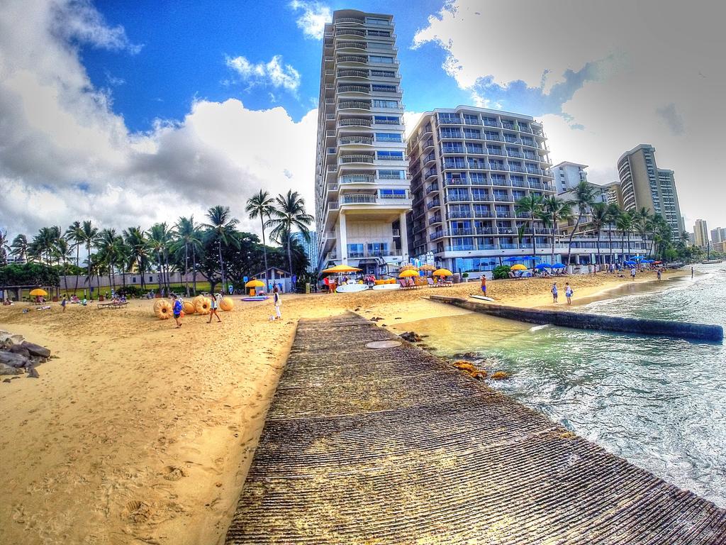 Waikiki Shore 515 Beachfront & Upgrade Διαμέρισμα Χονολουλού Εξωτερικό φωτογραφία